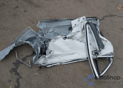 2021 Subaru Forester Touring z USA, uszkodzony, nr VIN JF2SKAXC7MH494469